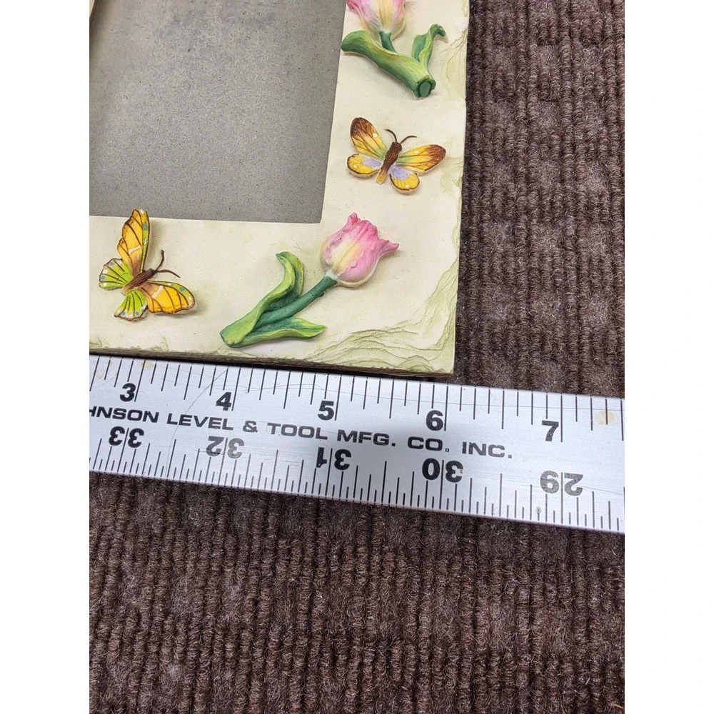 Vintage Style Resin Butterfly and Pink Tulip 3D Floral 4x6 Picture Frame